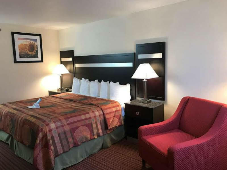 Best Western Parsons Inn Eksteriør bilde